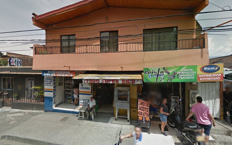 Drogueria Sol De Oriente - Farmacia en Medellín