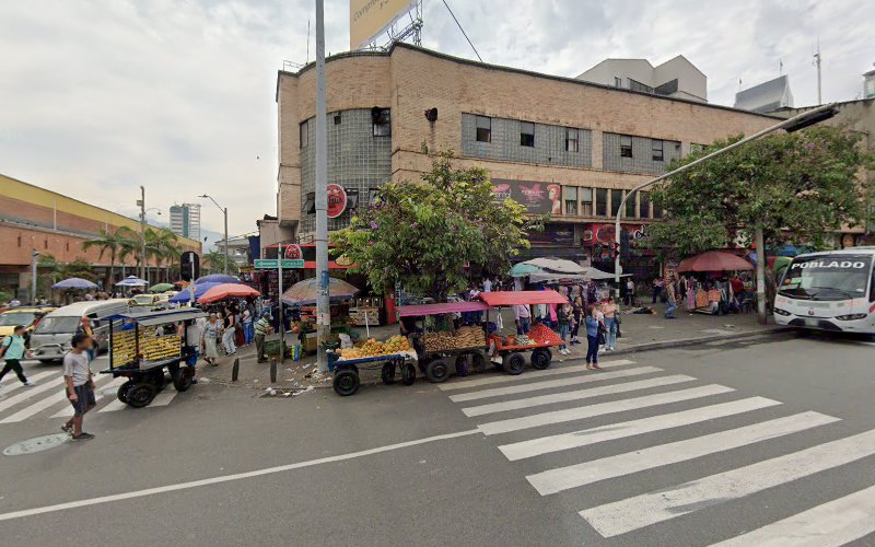 Droguería Superbarato - Farmacia en Medellín