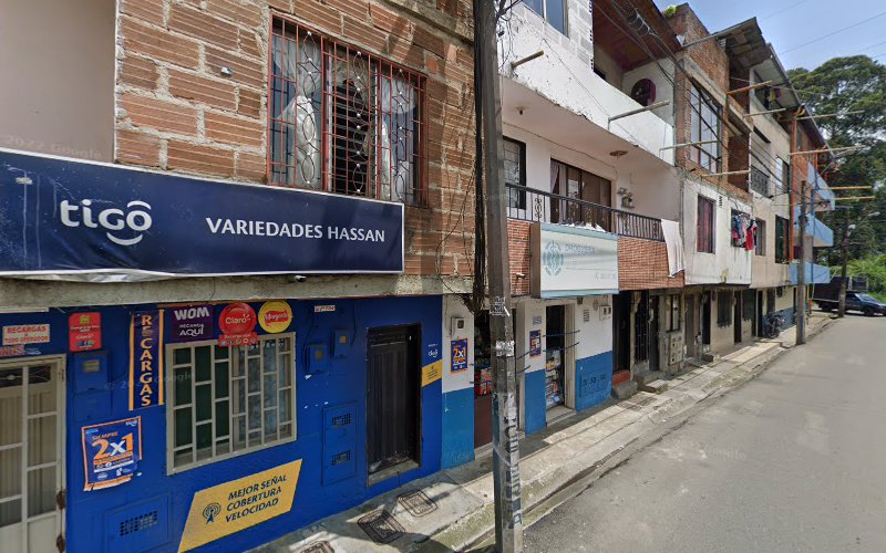 Droguería Tecnifarma - Farmacia en Medellín