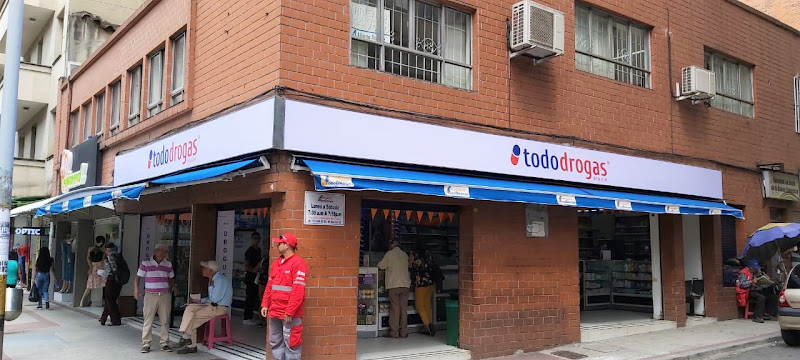 Droguería Tododrogas #2 - Farmacia en Medellín