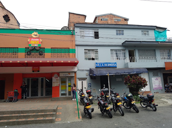 Droguería Villa Hermosa - Farmacia en Medellín