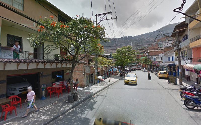 Droguería Yomal - Comercio en Medellín