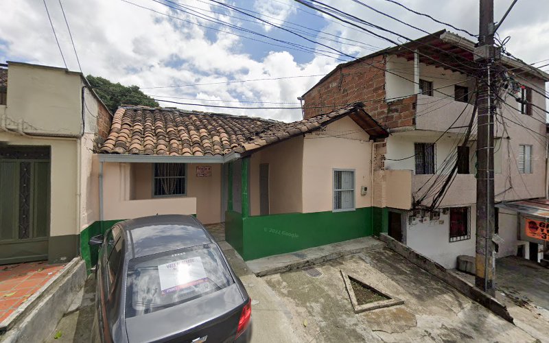 Droguería Zeus - Farmacia en Medellín