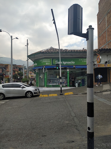 Droguerías Latín - Farma - Farmacia en Medellín