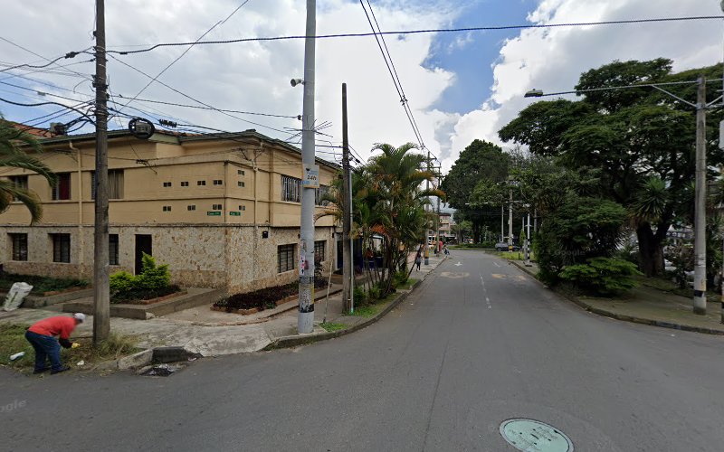 Farmacia Cruz Verde la Castellana - Farmacia en Medellín