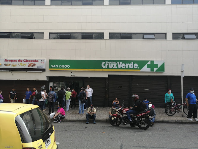 Farmacia Cruz Verde San Diego - Farmacia en Medellín
