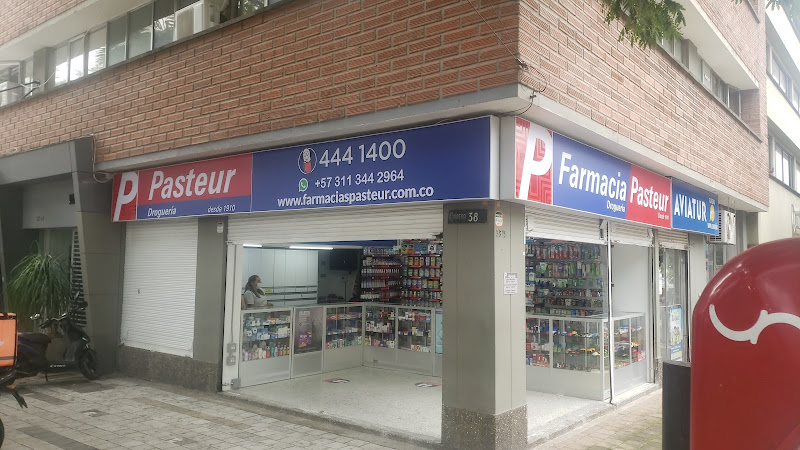 Farmacia Pasteur La 10 - Farmacia en Medellín