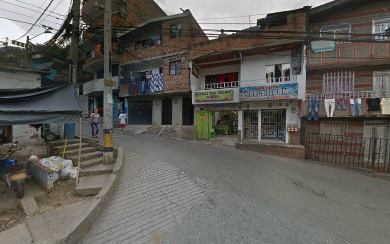 Farmacia San Cosme - Farmacia en Medellín