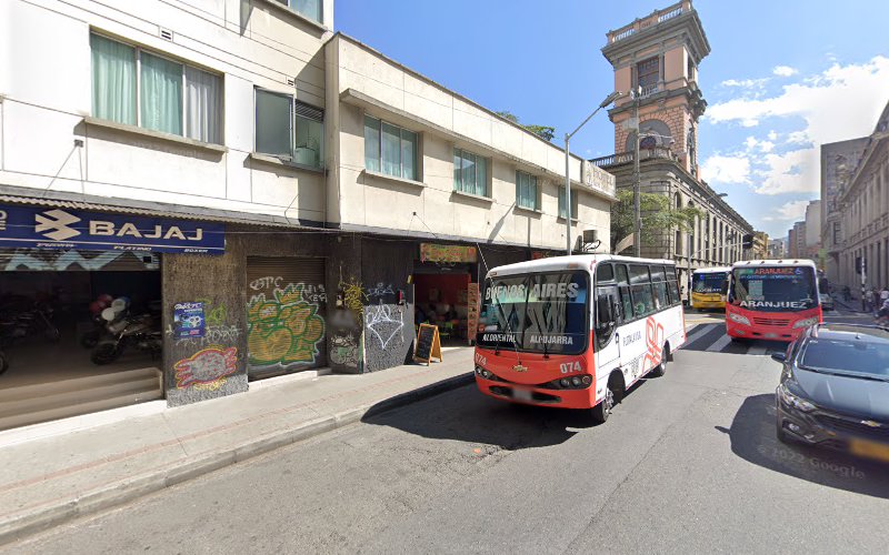 Farmacia Santafe - Farmacia en Medellín