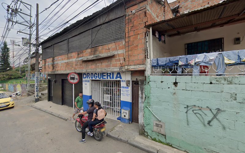 La Libertad Y&#038;S - Farmacia en Medellín