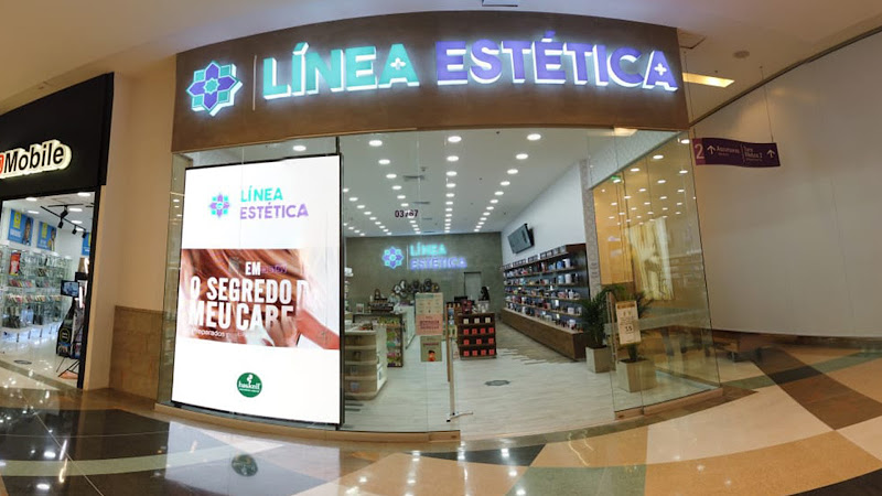 Línea Estética - El Tesoro Parque Comercial - Farmacia en Medellín