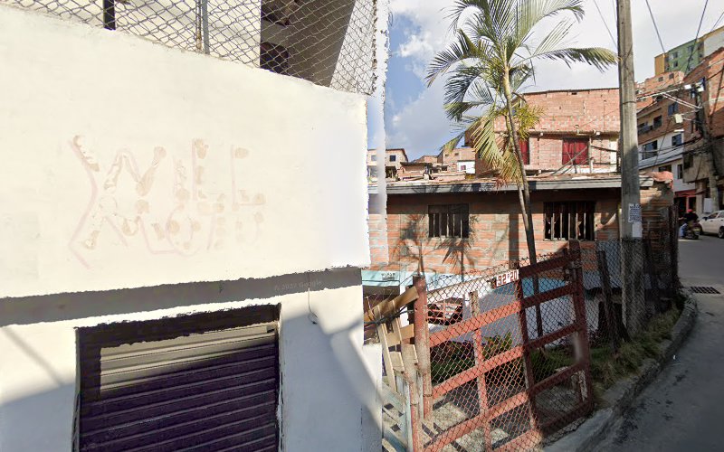 Mega Pharma - Farmacia en Medellín