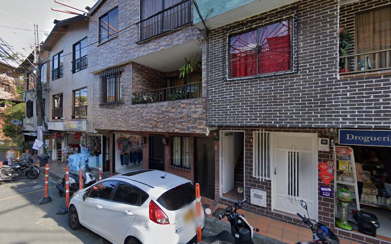 Robledo Mirador - Farmacia en Medellín