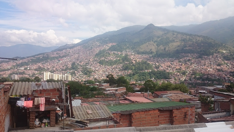 Vía Baloto Drogueria Mitosis Medellin - Comercio en Medellín