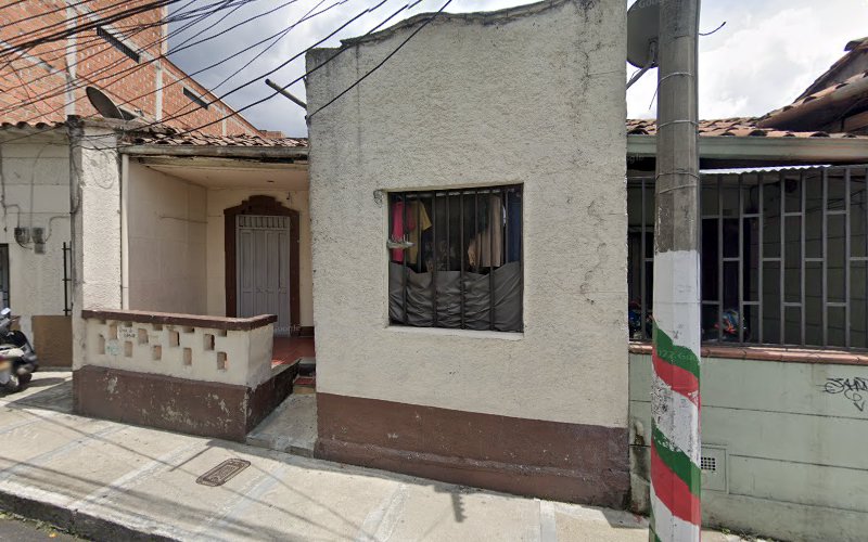 Winny - Farmacia en Medellín