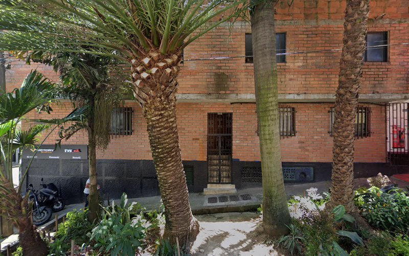 ALMACASA DEPOSITO FERRETERIA ELECTRICOS - Ferretería en Medellín