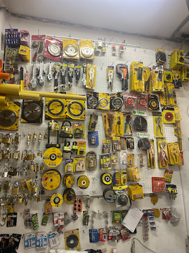 ALMACÉN ELÉCTRICO JEVAL - Ferretería en Medellín