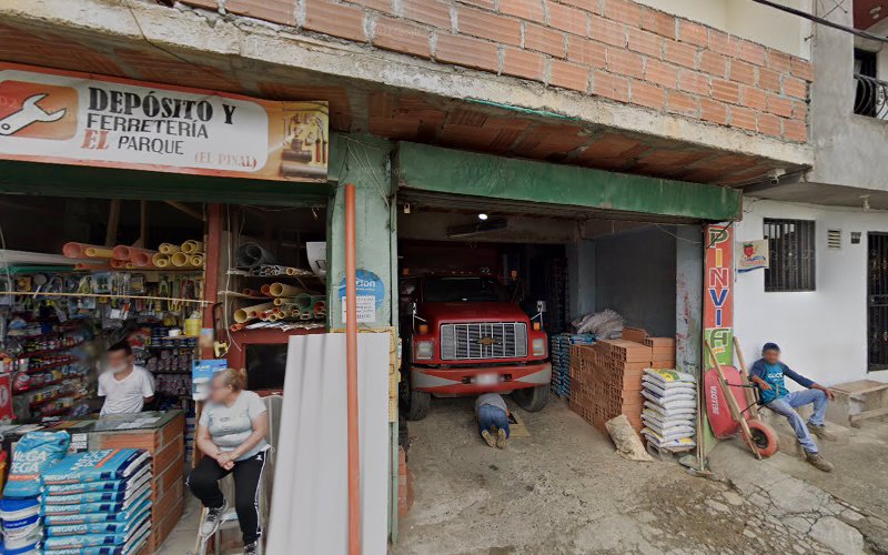 Depósito Y Ferretería El Parque - Ferretería en Medellín