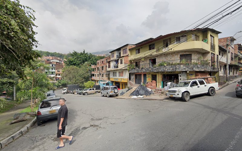 Depósito y Ferretería El Proveedor - Tienda de materiales para la construcción en Medellín