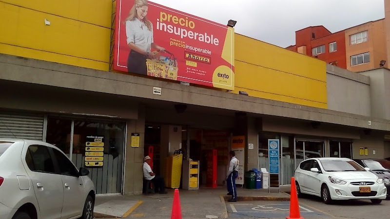 Éxito Belen - Ferretería en Medellín