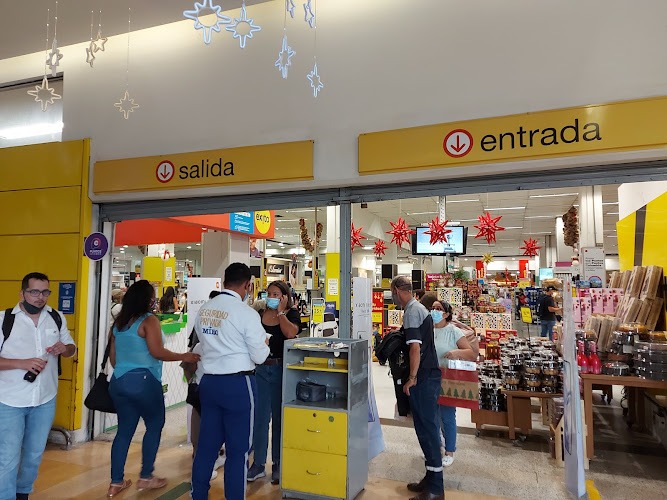 Éxito San Diego - Ferretería en Medellín