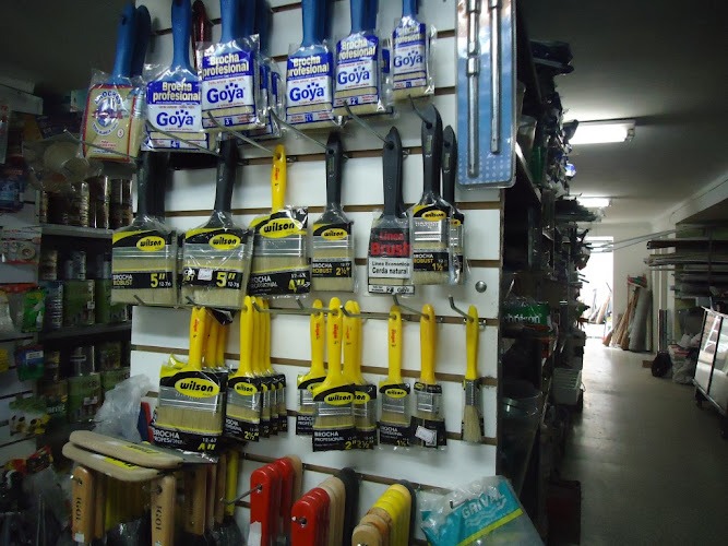 Ferrepinturas y Eléctricos La 33 - Ferretería en Medellín