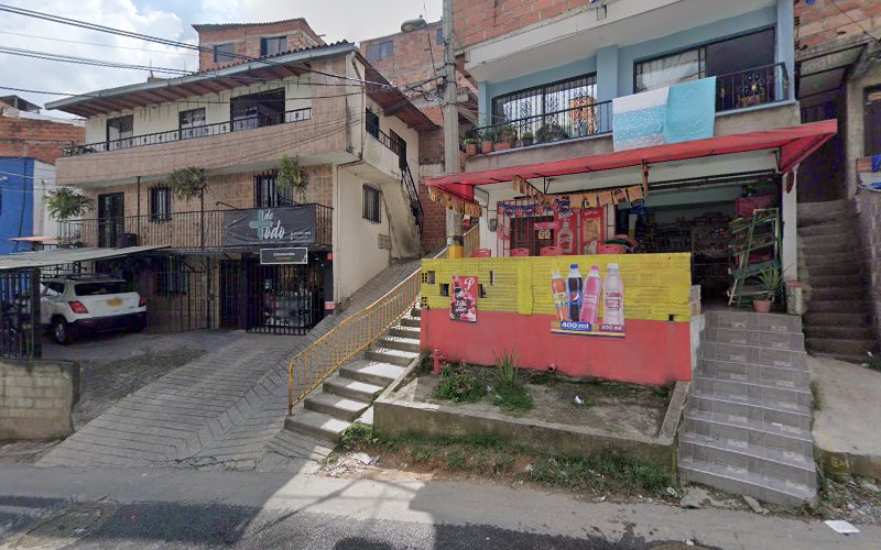 Ferretería - Fábrica en Medellín