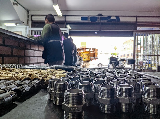 Ferretería Distrivalvulas - Ferretería en Medellín