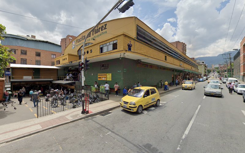 Ferretería La Placita - Tienda de artículos para el hogar en Medellín