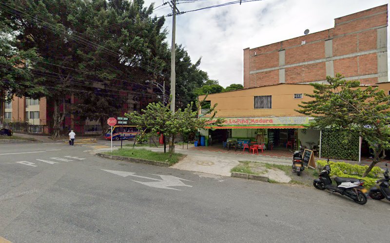 Ferretería Santa Mónica - Tienda de artículos para el hogar en Medellín