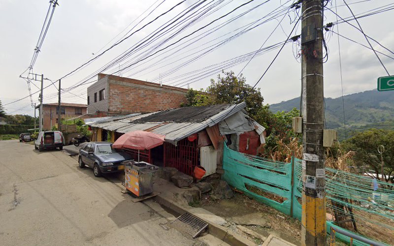 Ferretería Travesias - Ferretería en Medellín