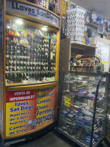 Ferreteria y llaves San diego - Ferretería en Medellín