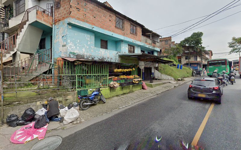 Ferretonis - Ferretería en Medellín