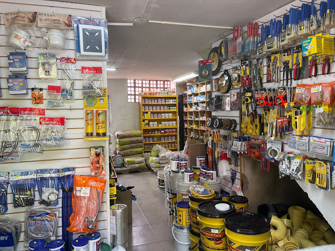 FERROMOTOS FUENTE CLARA - Ferretería en Medellín