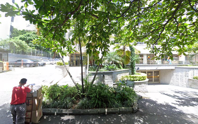 INVERSIONES Y COMERCIALIZADORA FERRETERA S.A.S - Ferretería en Medellín