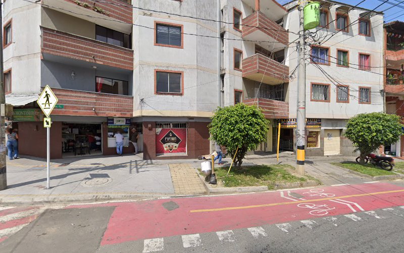 Llaves 2000 - Ferretería en Medellín