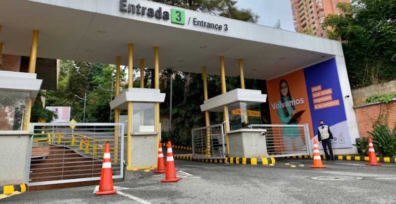 Madecentro El Tesoro - Tienda de diseño - Establecimiento de venta de madera en Medellín