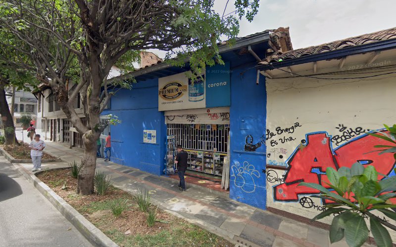 Premium Todo En Ferretería - Ferretería en Medellín