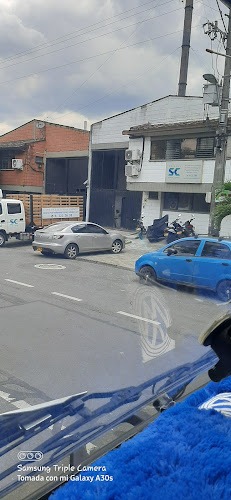 Stone Tools - Tienda de herramientas en Medellín