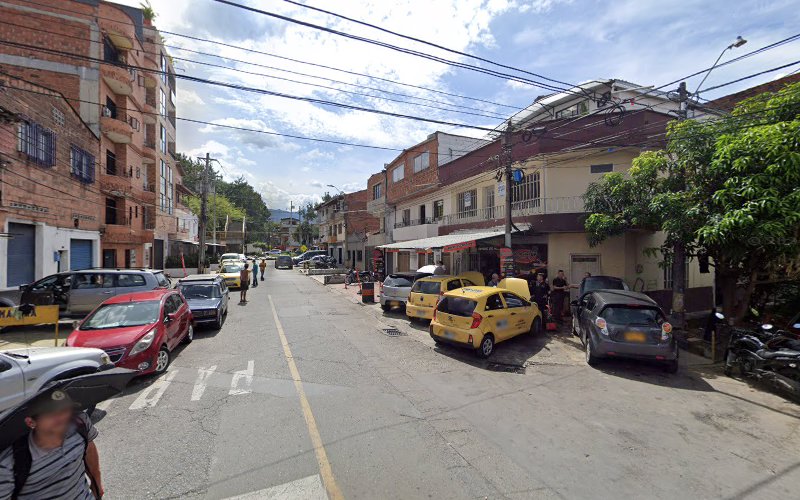 Tubos Y Sandblasting Cía. Ltda. - Ferretería en Medellín