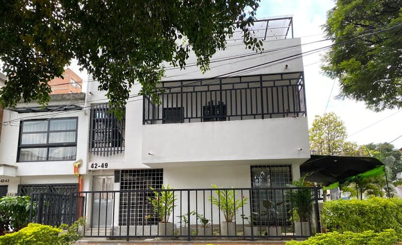 Casa Hotel Los Laureles - Hotel en Medellín
