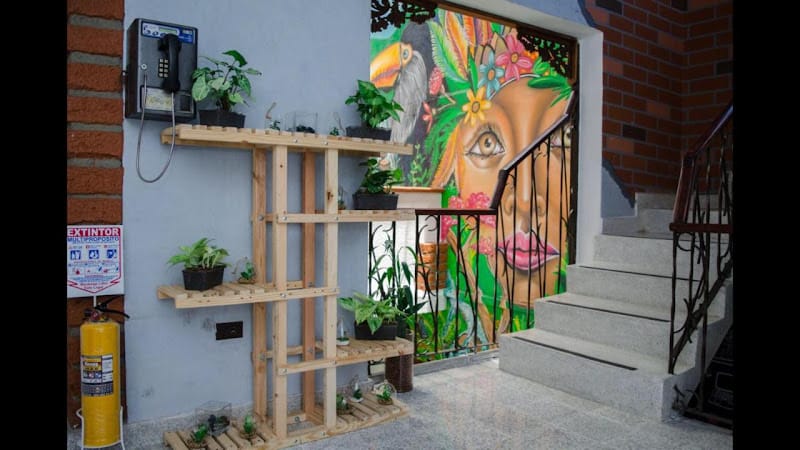 Hostal Pura Vida La 70 - Hotel en Medellín