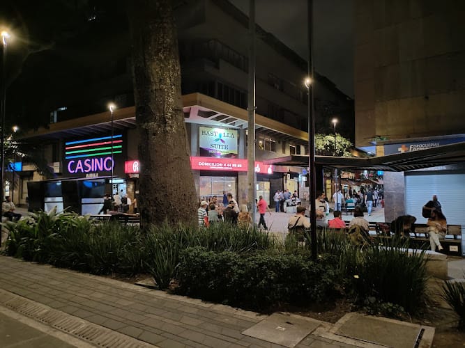 Hotel Bastilla Real - Hotel en Medellín