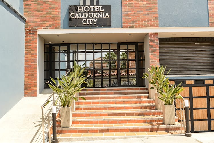 HOTEL CALIFORNIA CITY - Hotel en Medellín