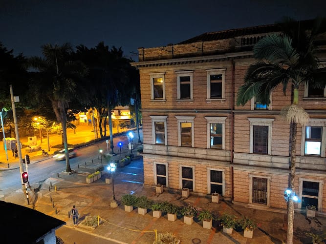 Hotel Capitolio - Hotel en Medellín