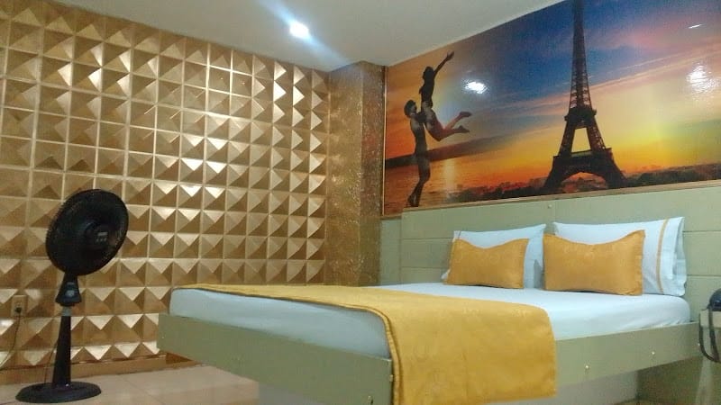 HOTEL EL PLAYON - Hotel en Medellín