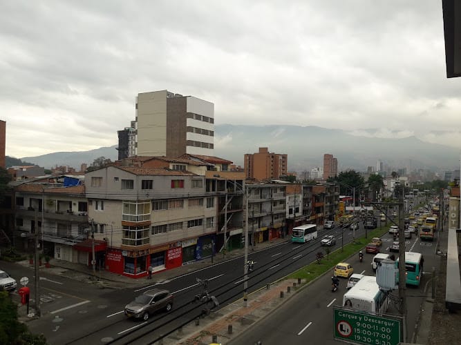 Hotel Eleven Medellín SAS - Hotel en Medellín