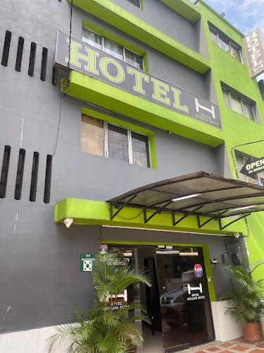 Hotel Estadio Suite-ubicado cerca al Estadio - Hotel en Medellín