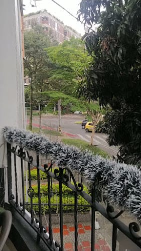 Laureles Home Hotel - Alojamiento en Medellín