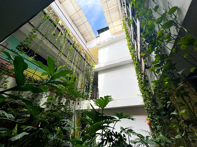 Natural Hotel - Hotel en Medellín